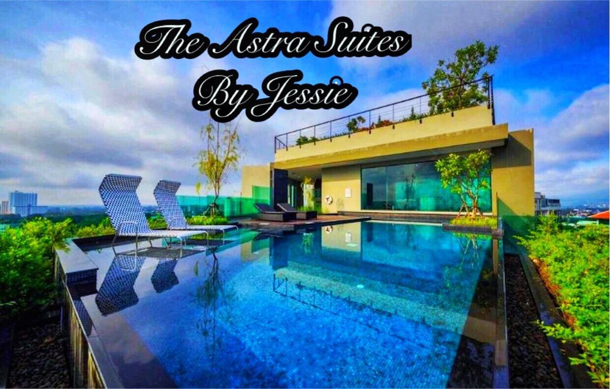 The Astra Suites Chiang Mai Exterior photo